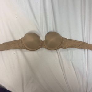 Woman’s 34A strapless push up bra